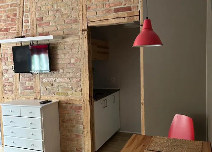 Czeslawa Апартаменты *